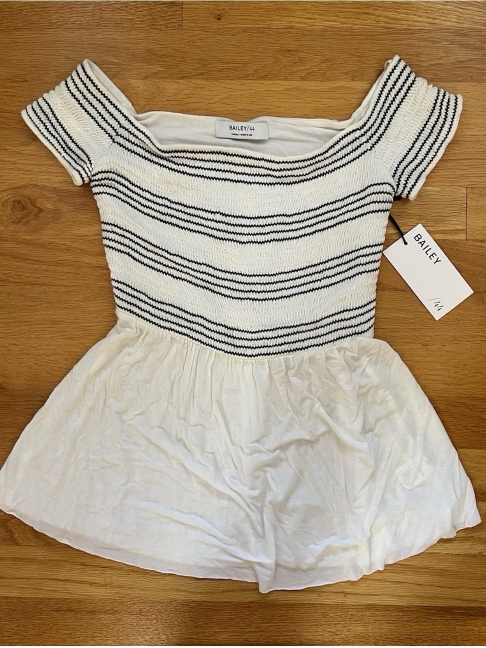 BRAND NEW With Tags Bailey 44 White Blouse Going Out Top Flowy Size XS $158 MSRP